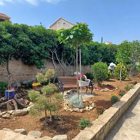 House For Rent Nikoletta Holiday home