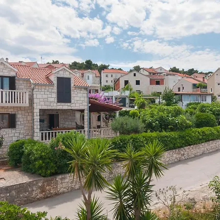 House For Rent Nikoletta Holiday home