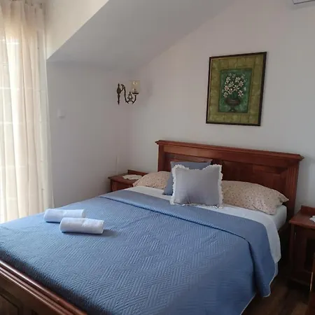 House For Rent Nikoletta *